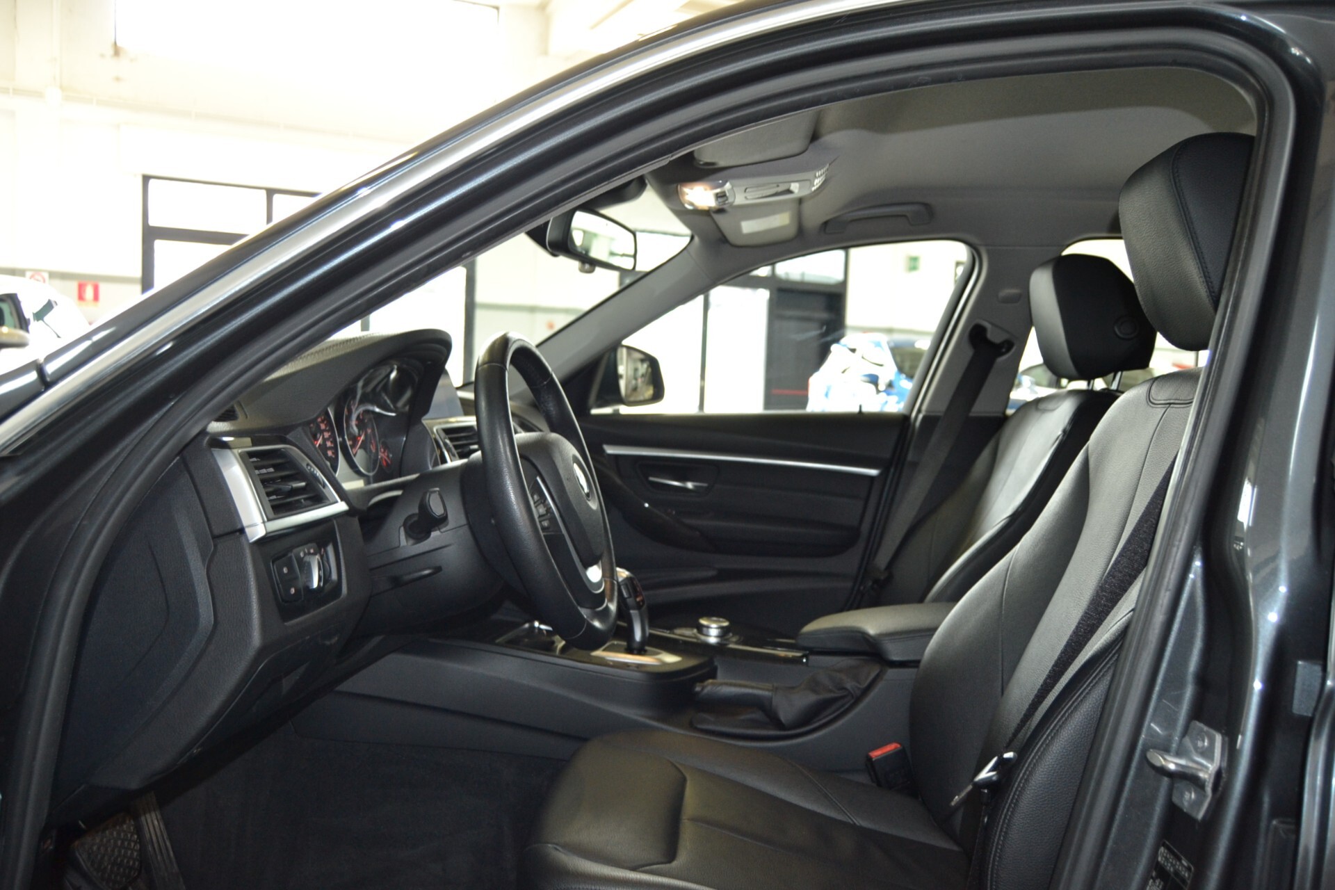 Bmw 316D Touring Luxury UniPro/Navi/Pelle/Xenon/C.Auto