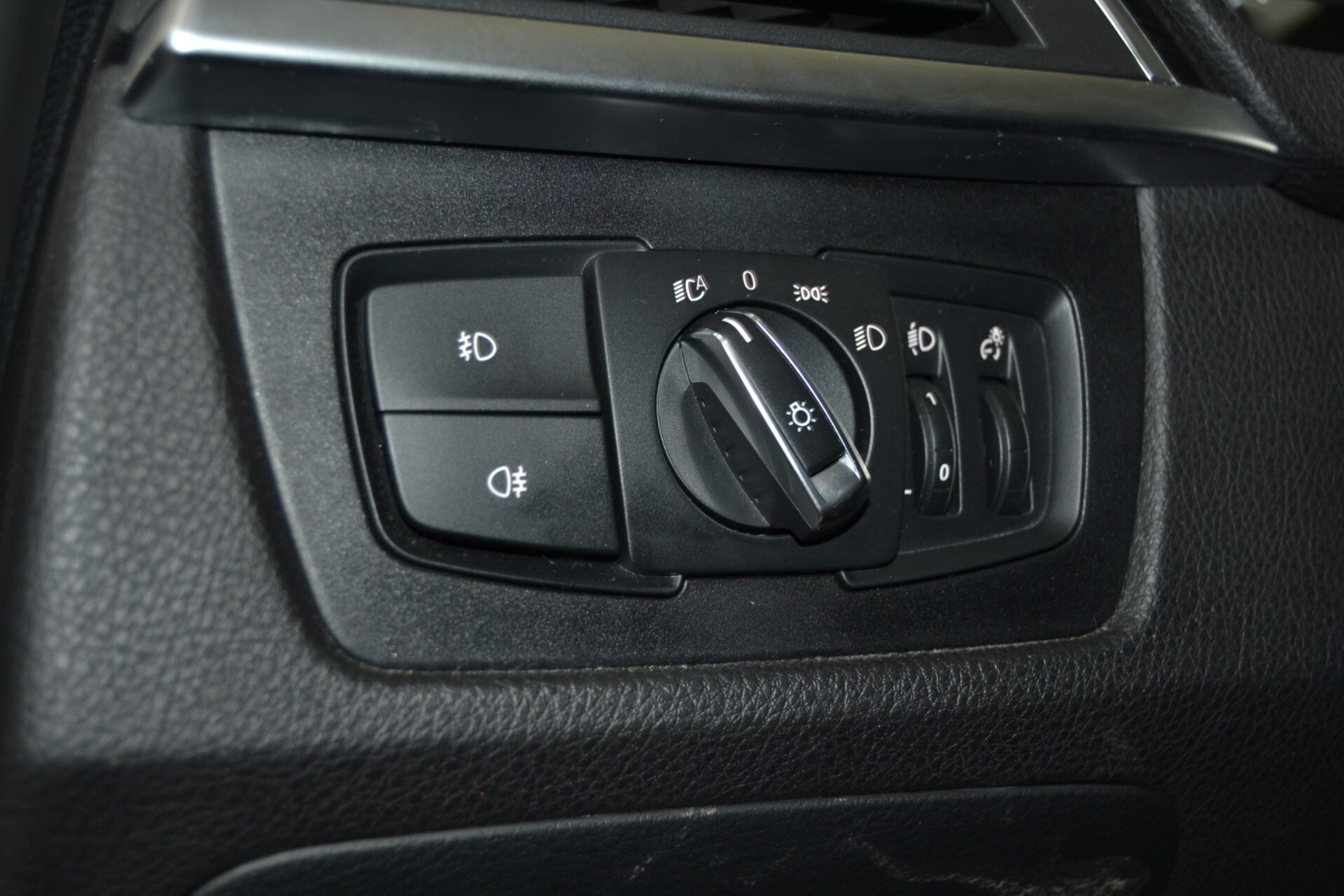 Bmw 316D Touring Luxury UniPro/Navi/Pelle/Xenon/C.Auto