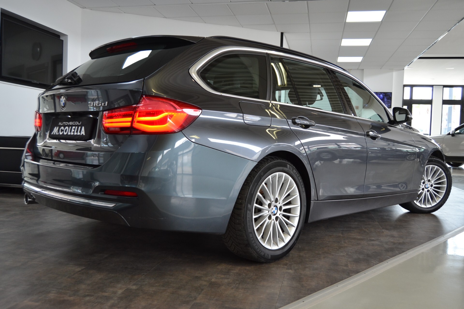 Bmw 316D Touring Luxury UniPro/Navi/Pelle/Xenon/C.Auto