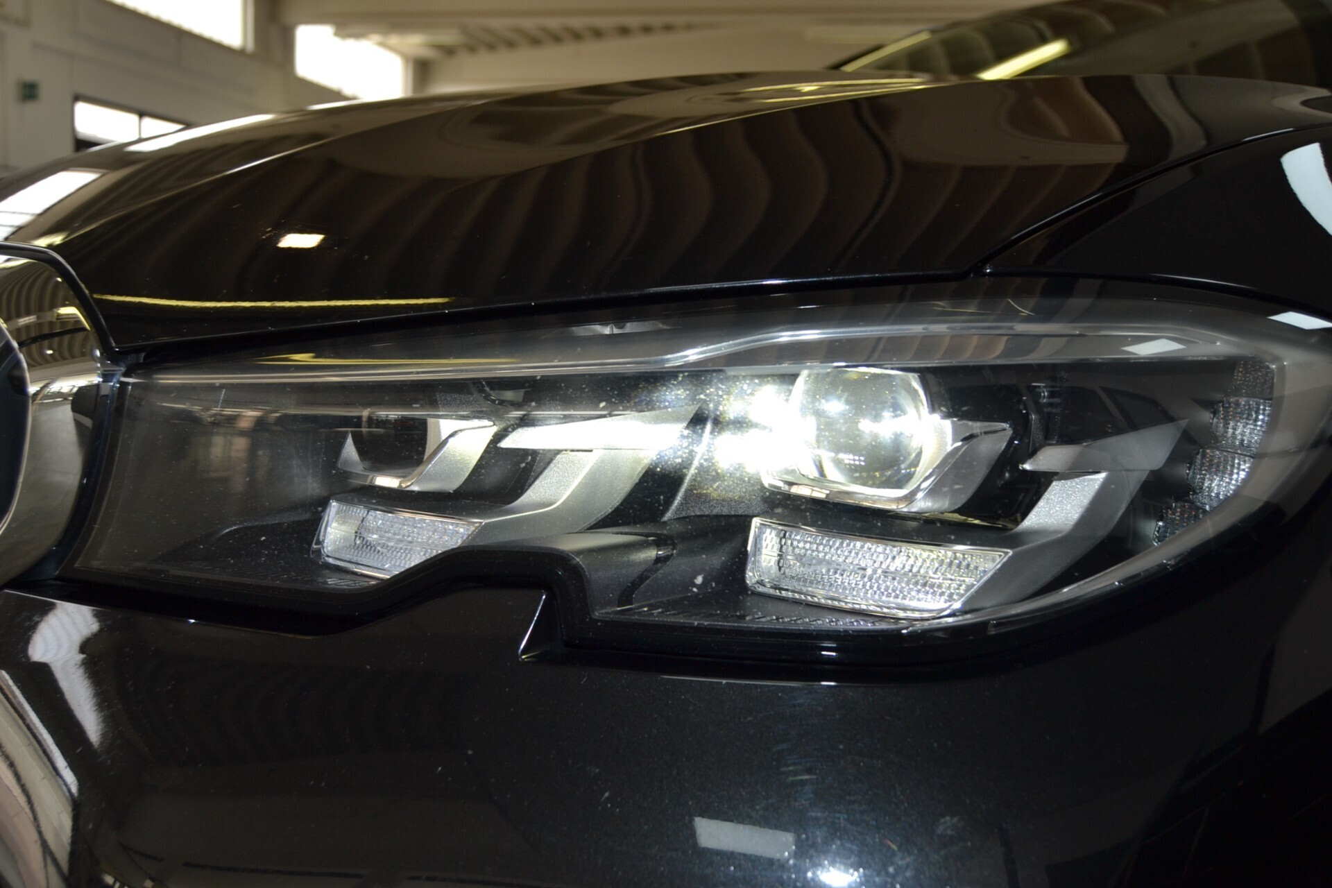 BMW 318D SW Advantage Navi/KmDoc/Xenon/CruiseADD/PDK