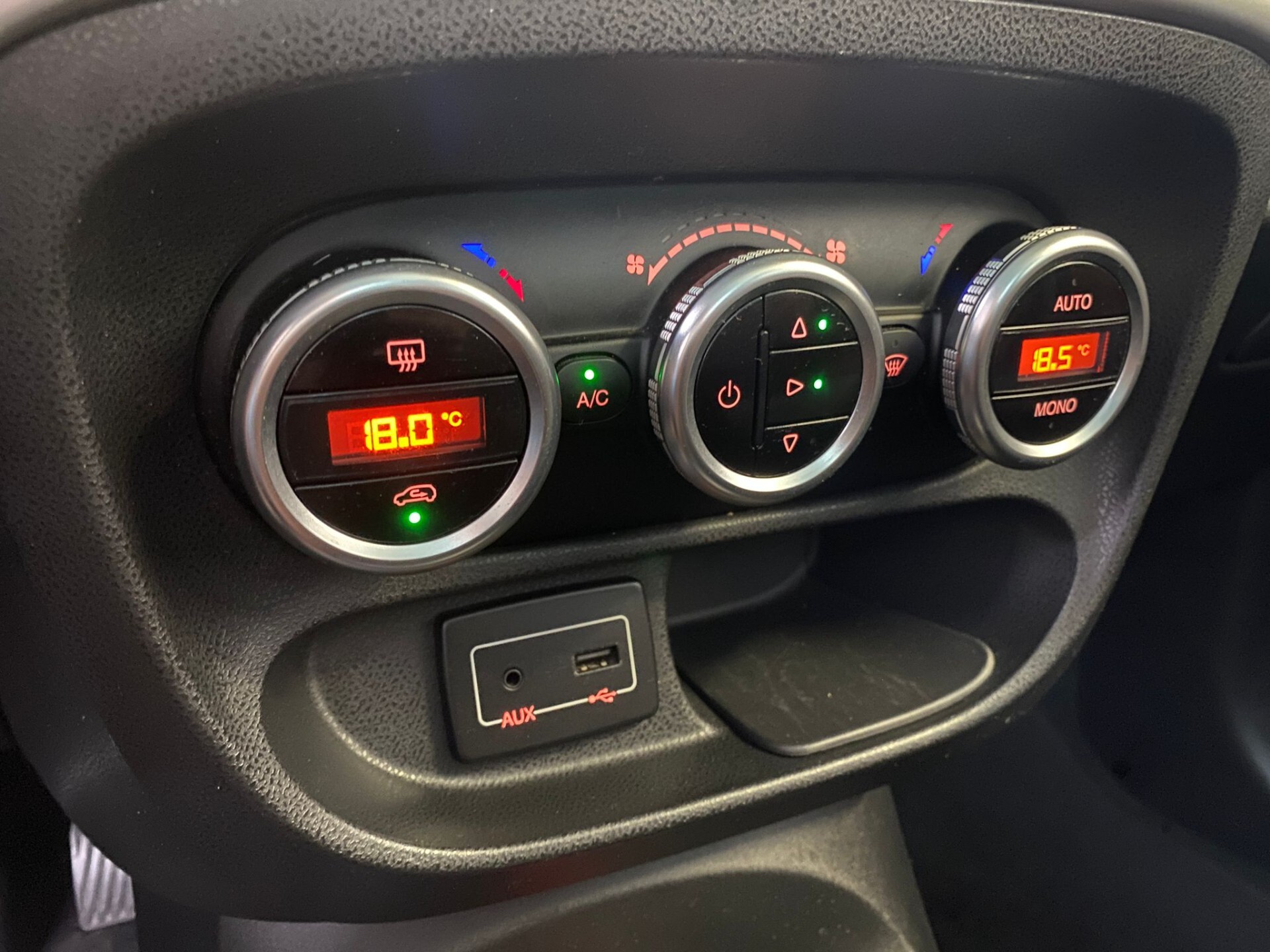 Fiat 500L 1.6 Multijet 120 CV Trekking Navi/Tetto/Pelle/Cruise