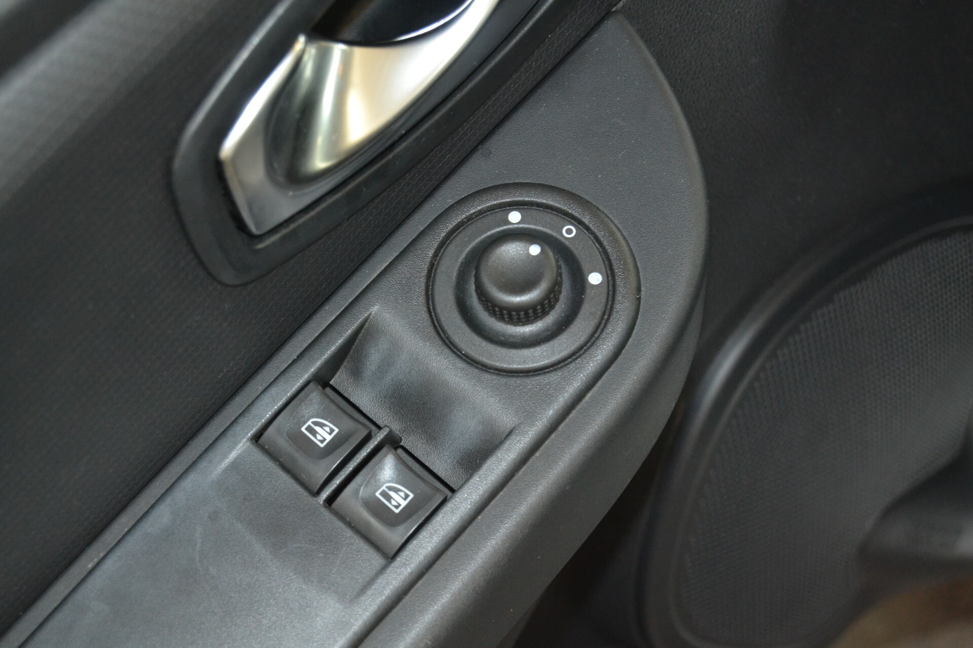 Renault Clio 1.5DCI 75CV Energy 5P/Navi/Cruise/KMDOC