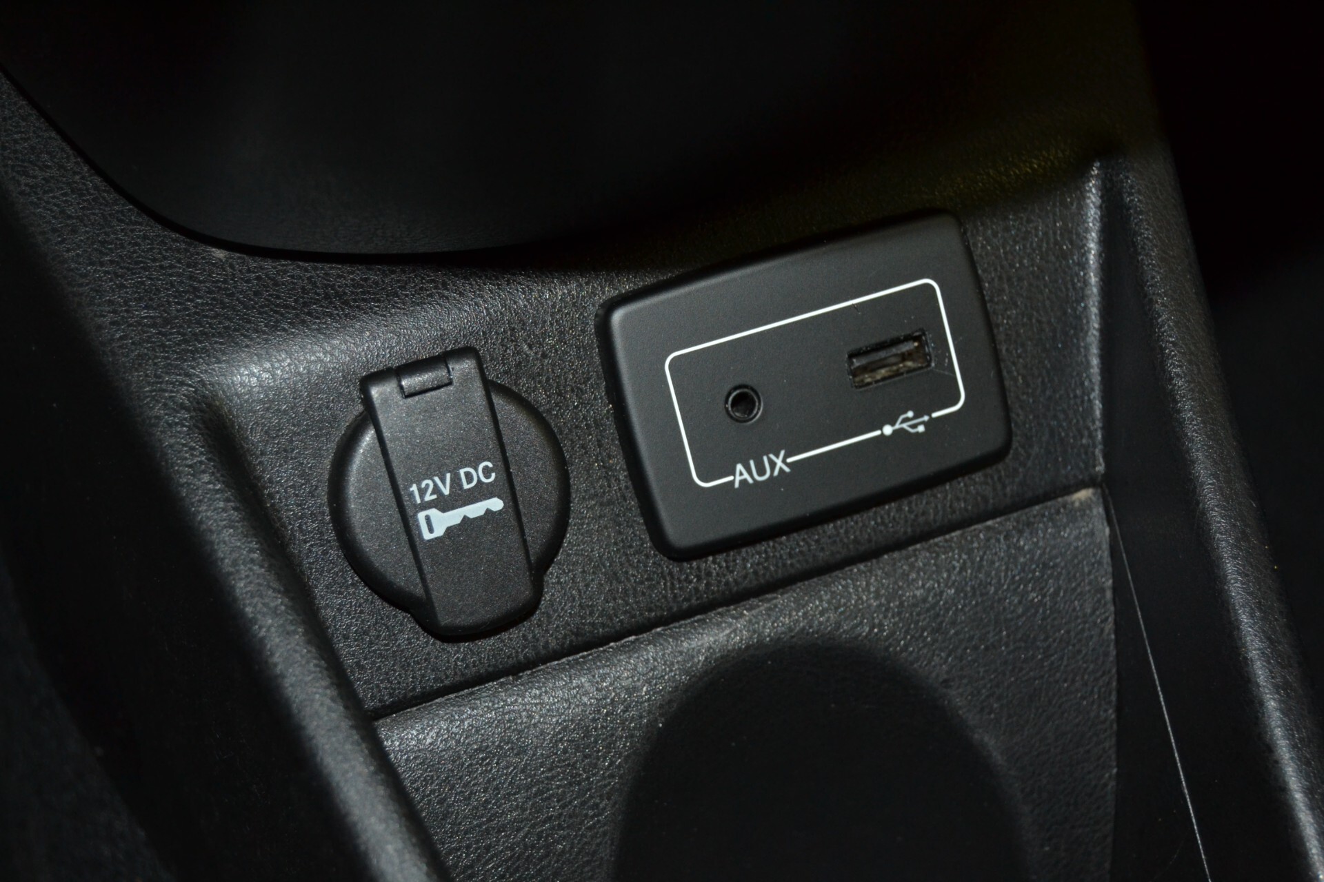 Lancia Ypsilon 0.9 TwinAir 85 CV 5 porte Metano Ecochic Gold