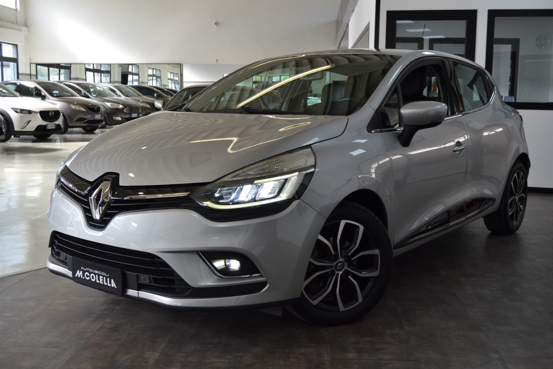 Renault Clio 1.5 dCi 75 CV Intens Navi/Xenon/Cruise/T.cam