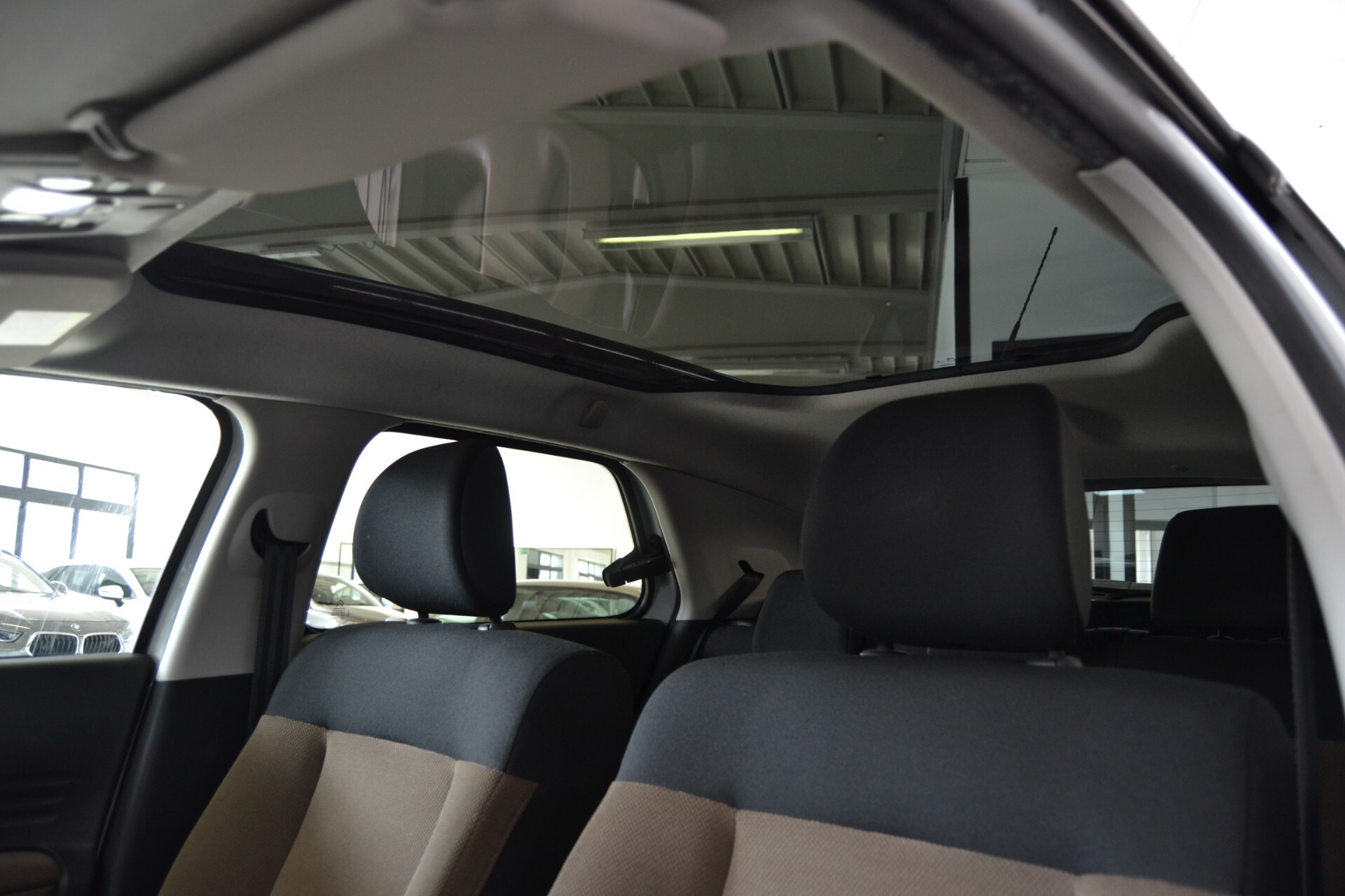 Citroen C4 Cactus BlueHDi 100 Shine Edition Navi/Tetto