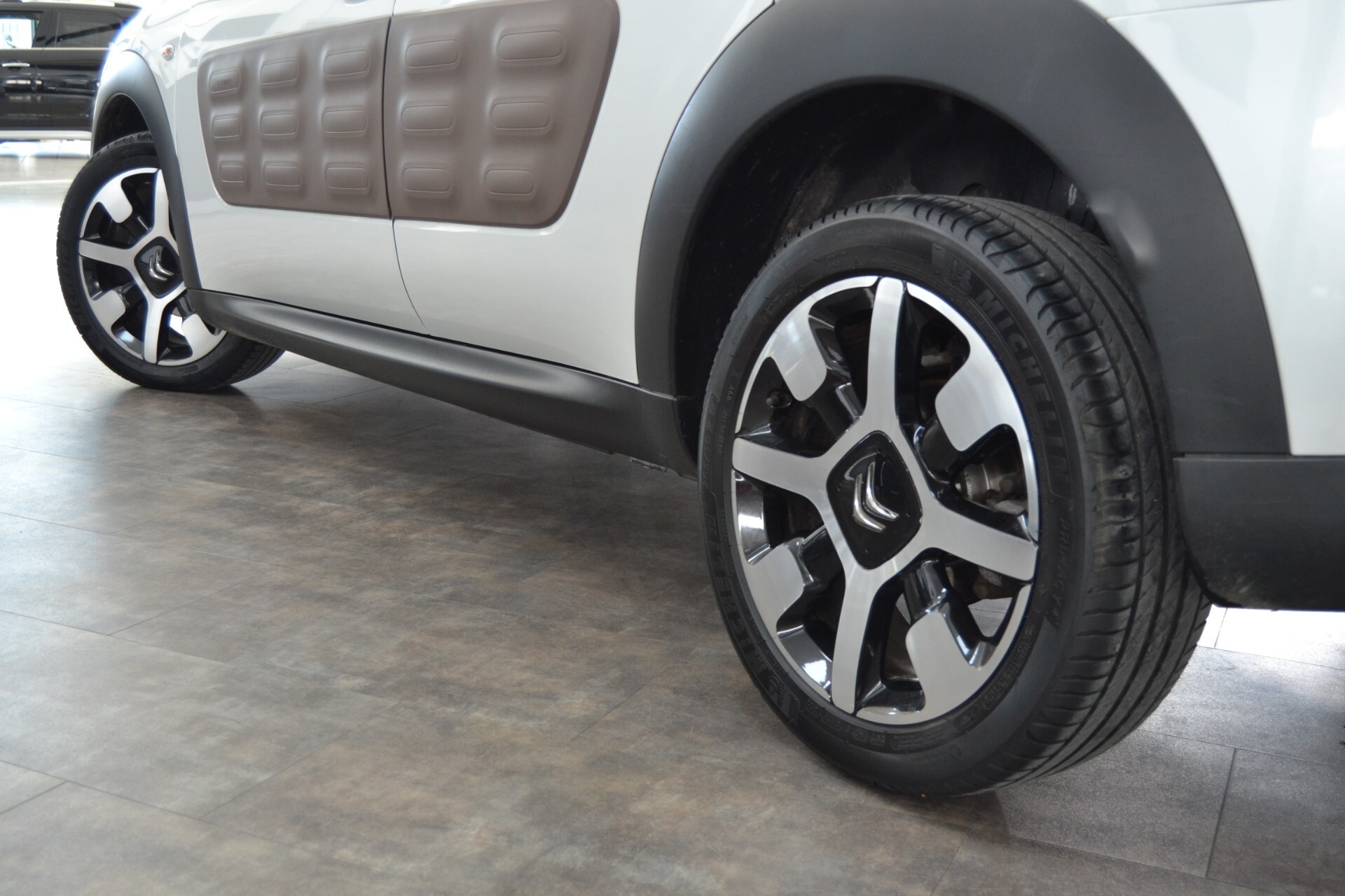 Citroen C4 Cactus BlueHDi 100 Shine Edition Navi/Tetto