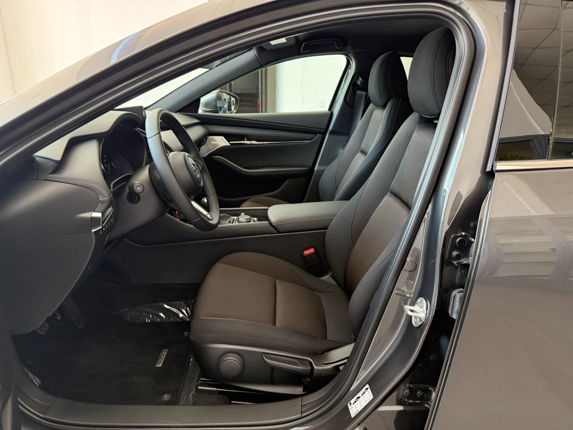 Mazda 3 1.8L DIESEL Executive Navi/Cruise/Xenon