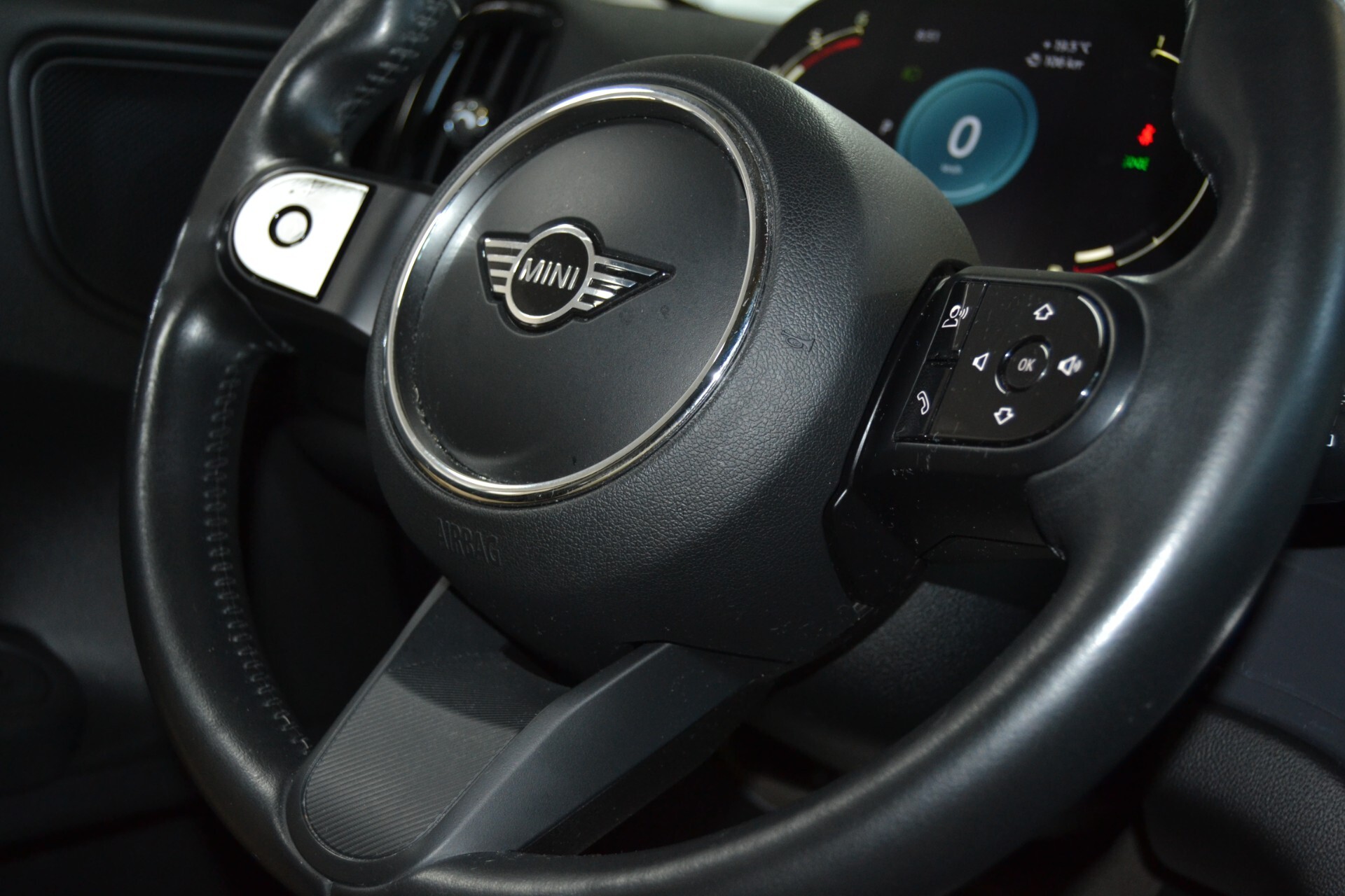 Mini Countryman 1.5Diesel TRIM Navi/Cruise/Xenon/C.Auto