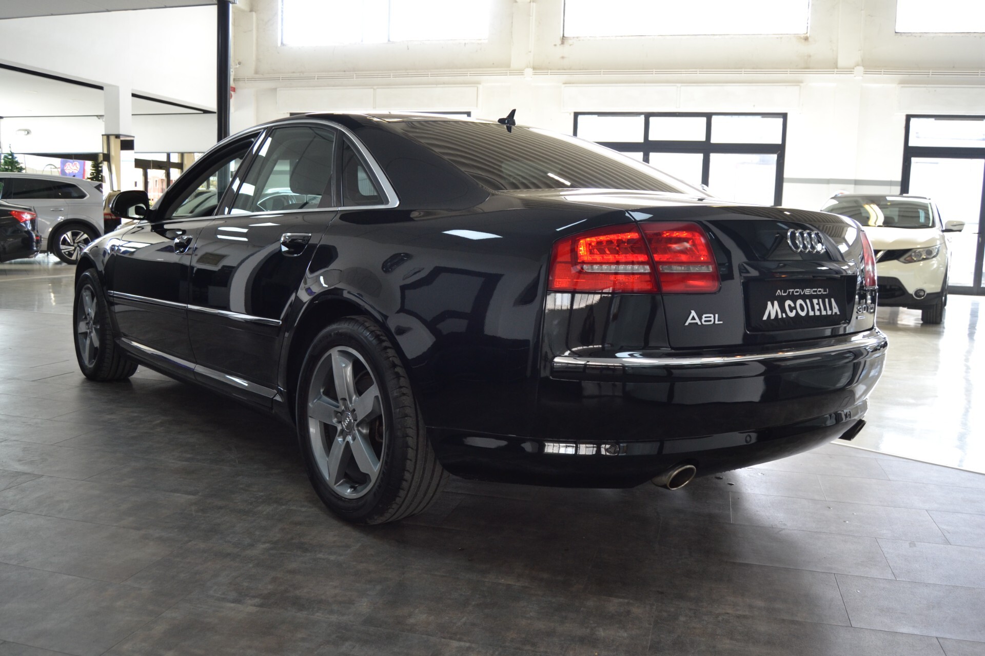 AUDI A8 L 3.0TDI V6 Quattro Navi/Xenon/NoSuperBOLLO