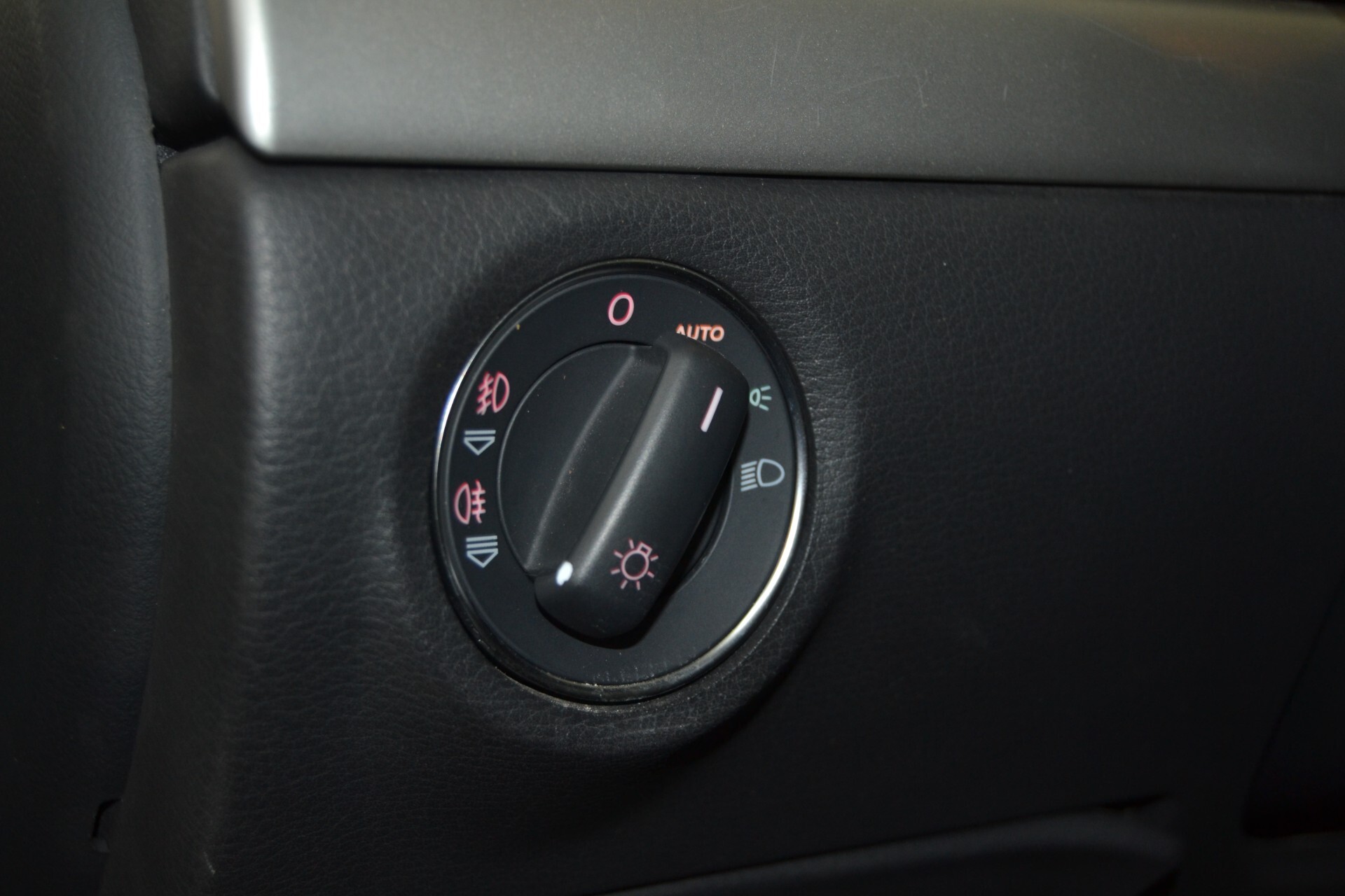 AUDI A8 L 3.0TDI V6 Quattro Navi/Xenon/NoSuperBOLLO