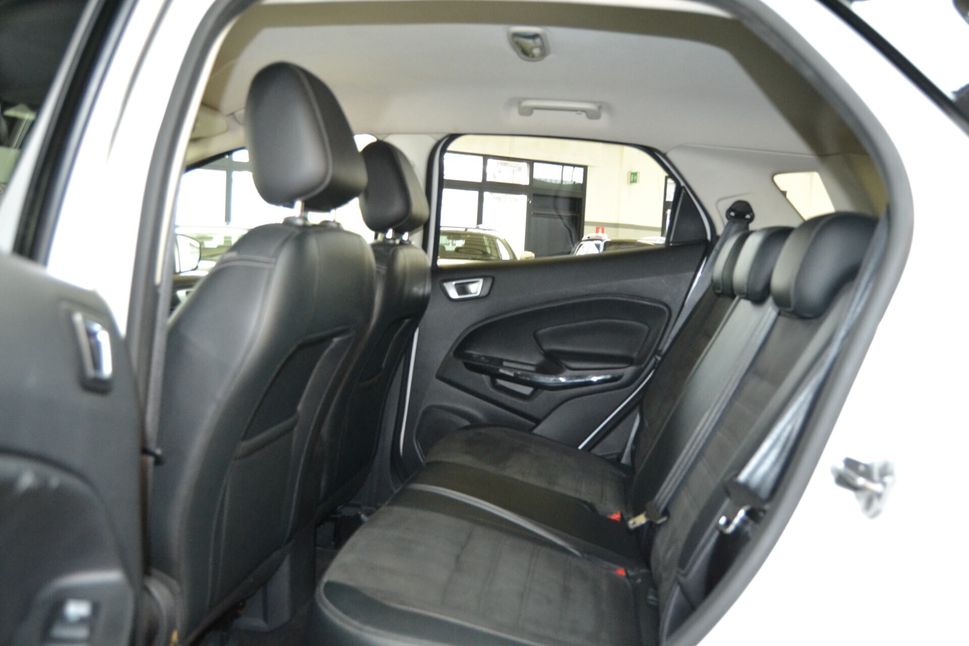 Ford EcoSport 1.5 TDCi ST-Line UniPro/Navi/Telecamera/LED