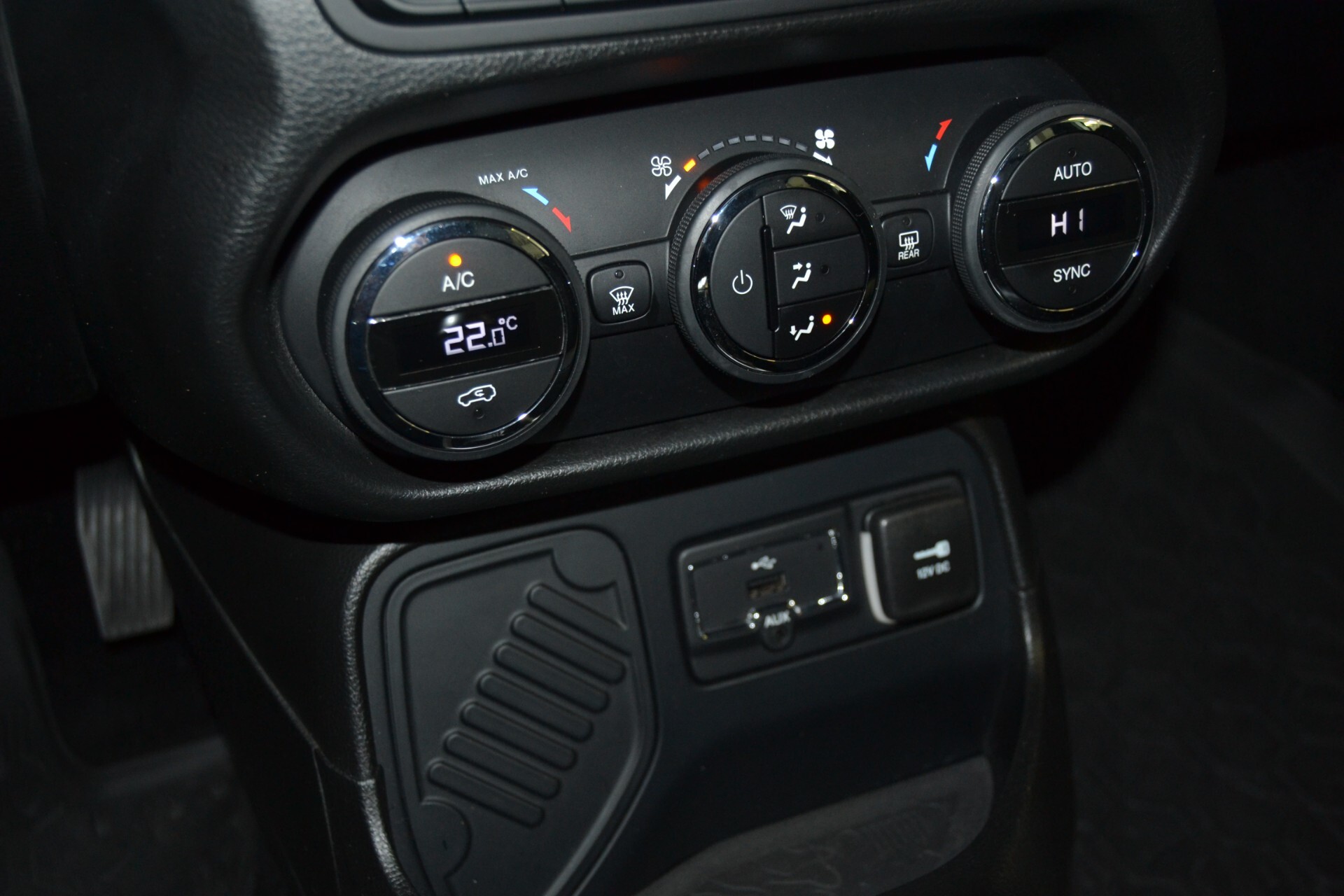 Jeep Renegade 1.6 Mjt 120 CV Limited Navi/Pelle/Gancio/XENON