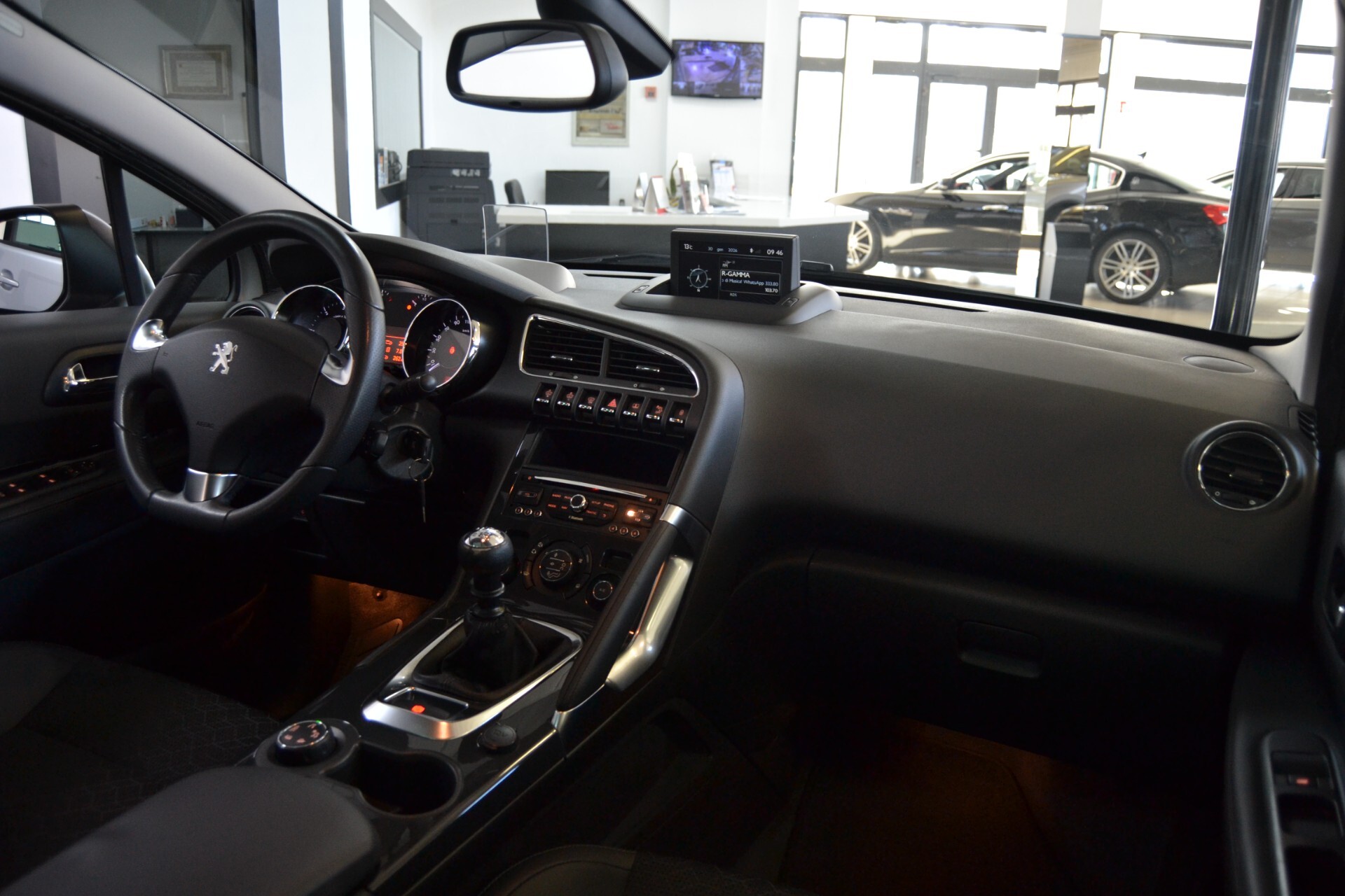 Peugeot 3008 1.6 HDi 115CV Allure Tetto/Navi/Gancio 