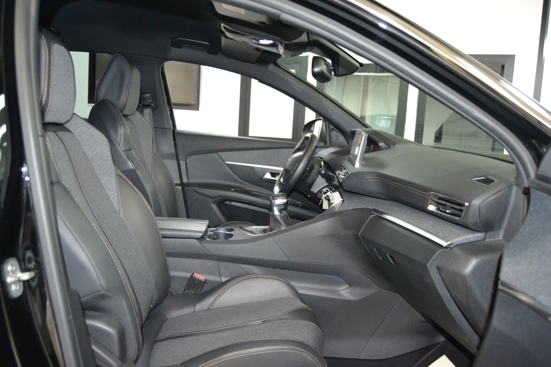 Peugeot 3008 BlueHDi 130CV GT-Line Navi/Pelle/Xenon/UNIPRO