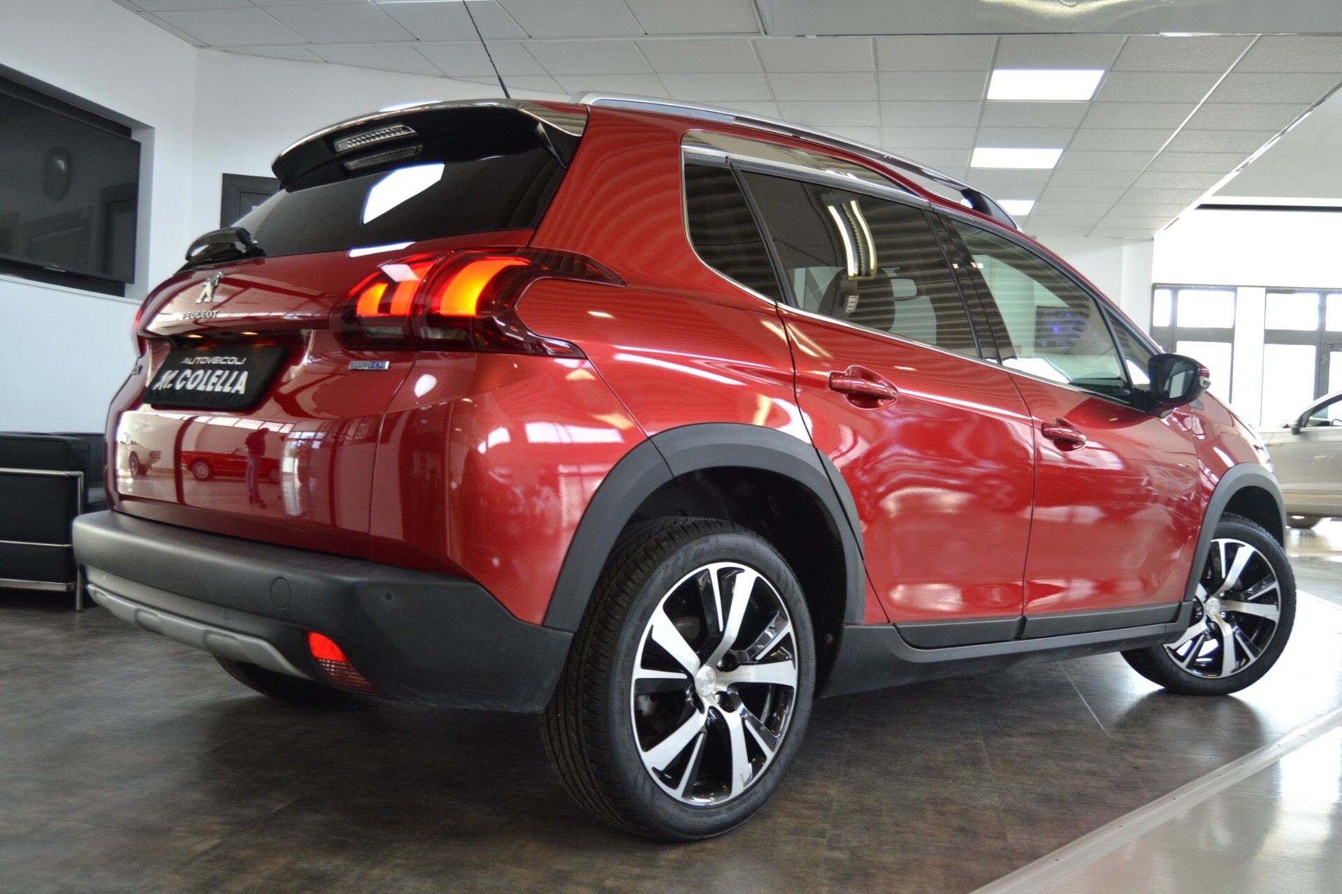 Peugeot 2008 BlueHDi 100Cv Allure Navi/Cruise/PDK