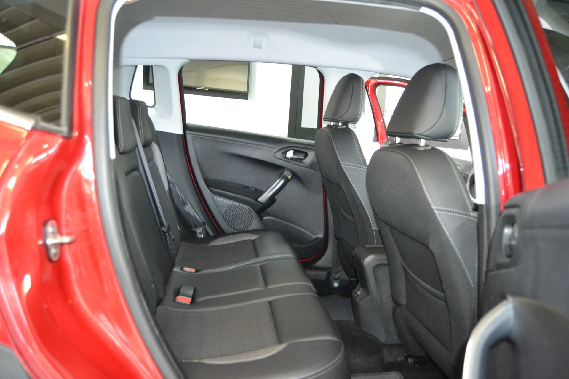 Peugeot 2008 BlueHDi 100Cv Allure Navi/Cruise/PDK