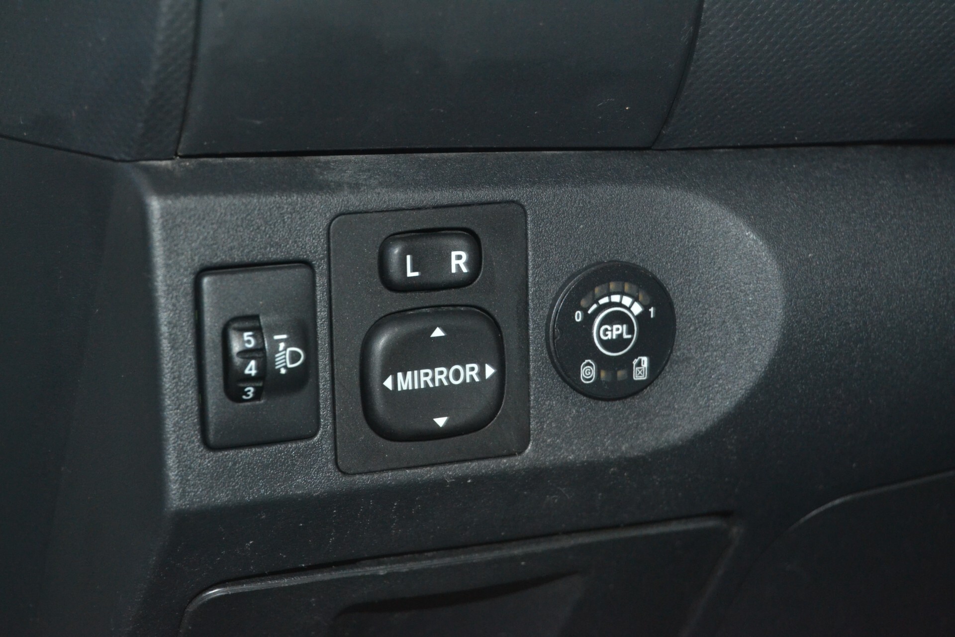 Toyota Yaris 1.0 GPL 5Porte Now UniPro/Antifurto/RadioMP3