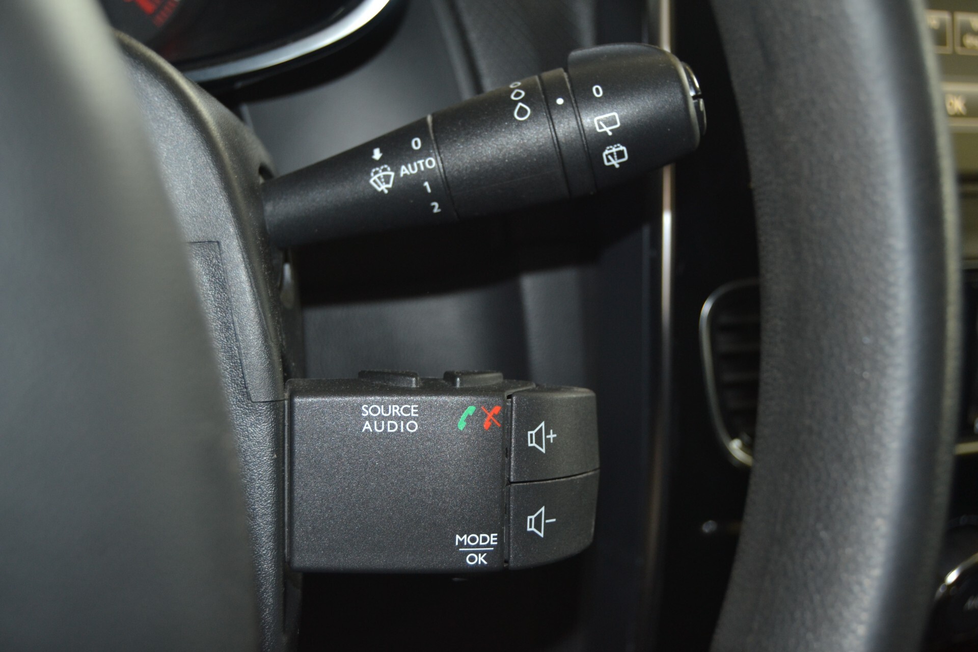 Renault Clio 1.5 DCI 75CV Moschino FULLSET