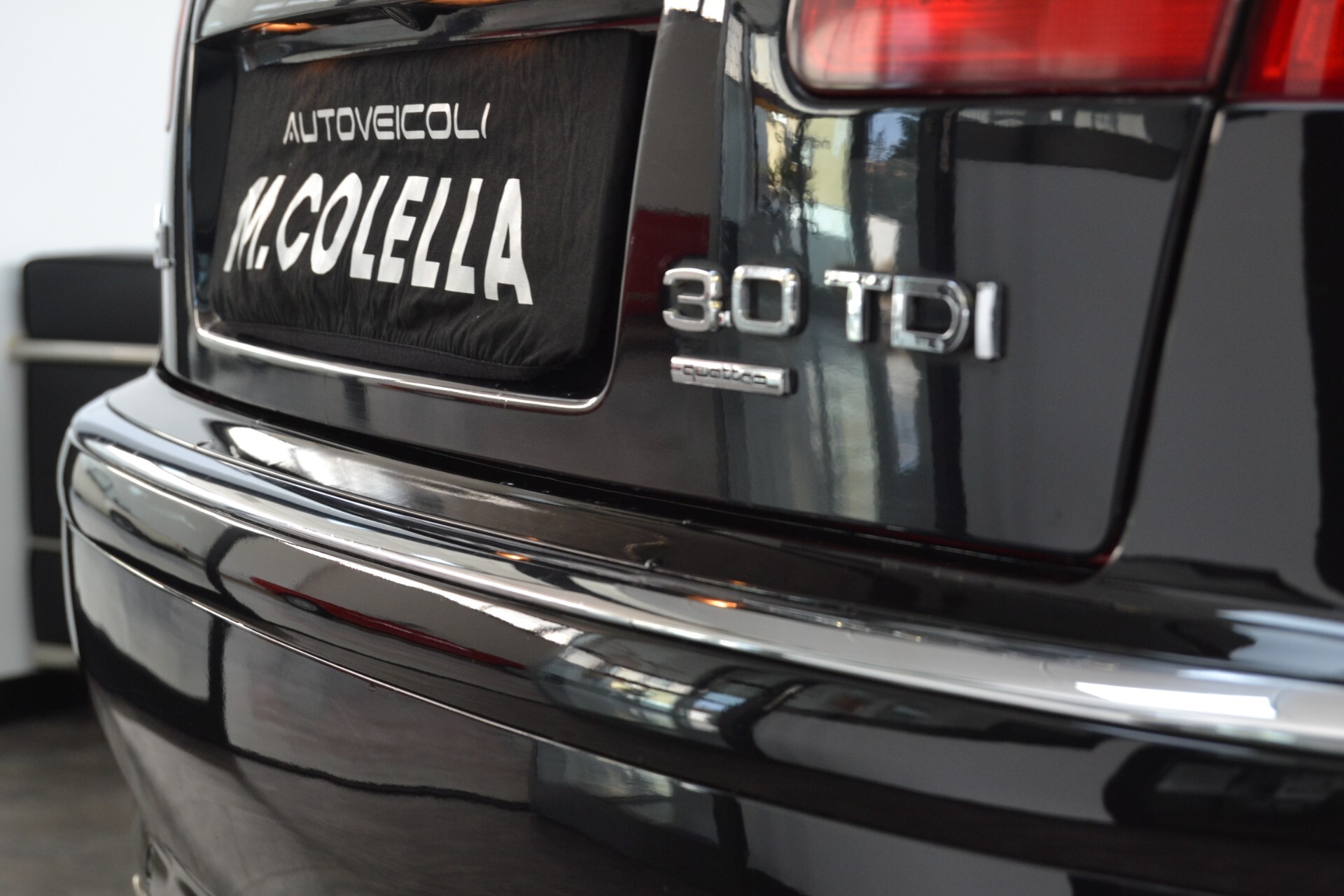 AUDI A8 L 3.0TDI V6 Quattro Navi/Xenon/NoSuperBOLLO