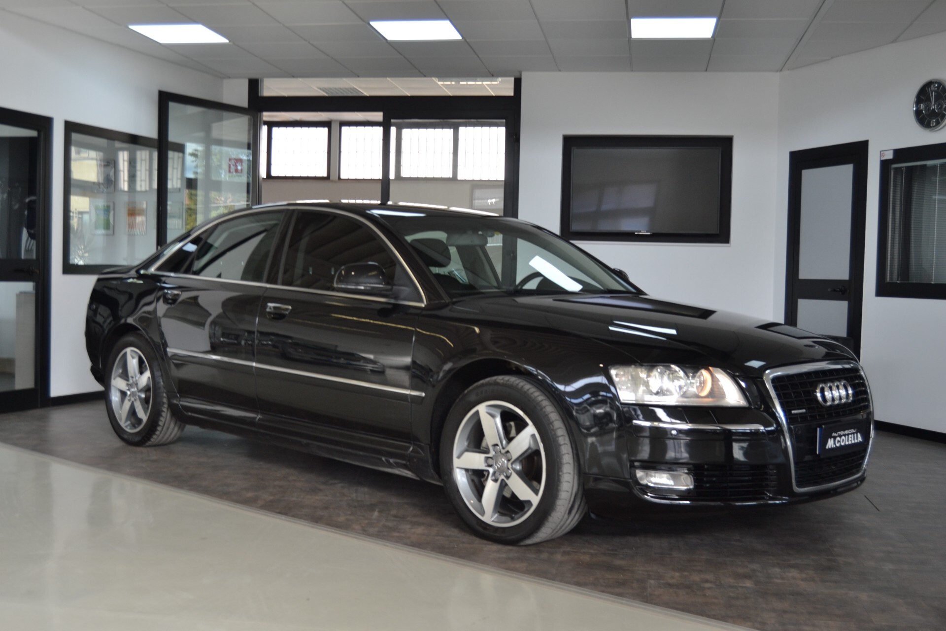 AUDI A8 L 3.0TDI V6 Quattro Navi/Xenon/NoSuperBOLLO