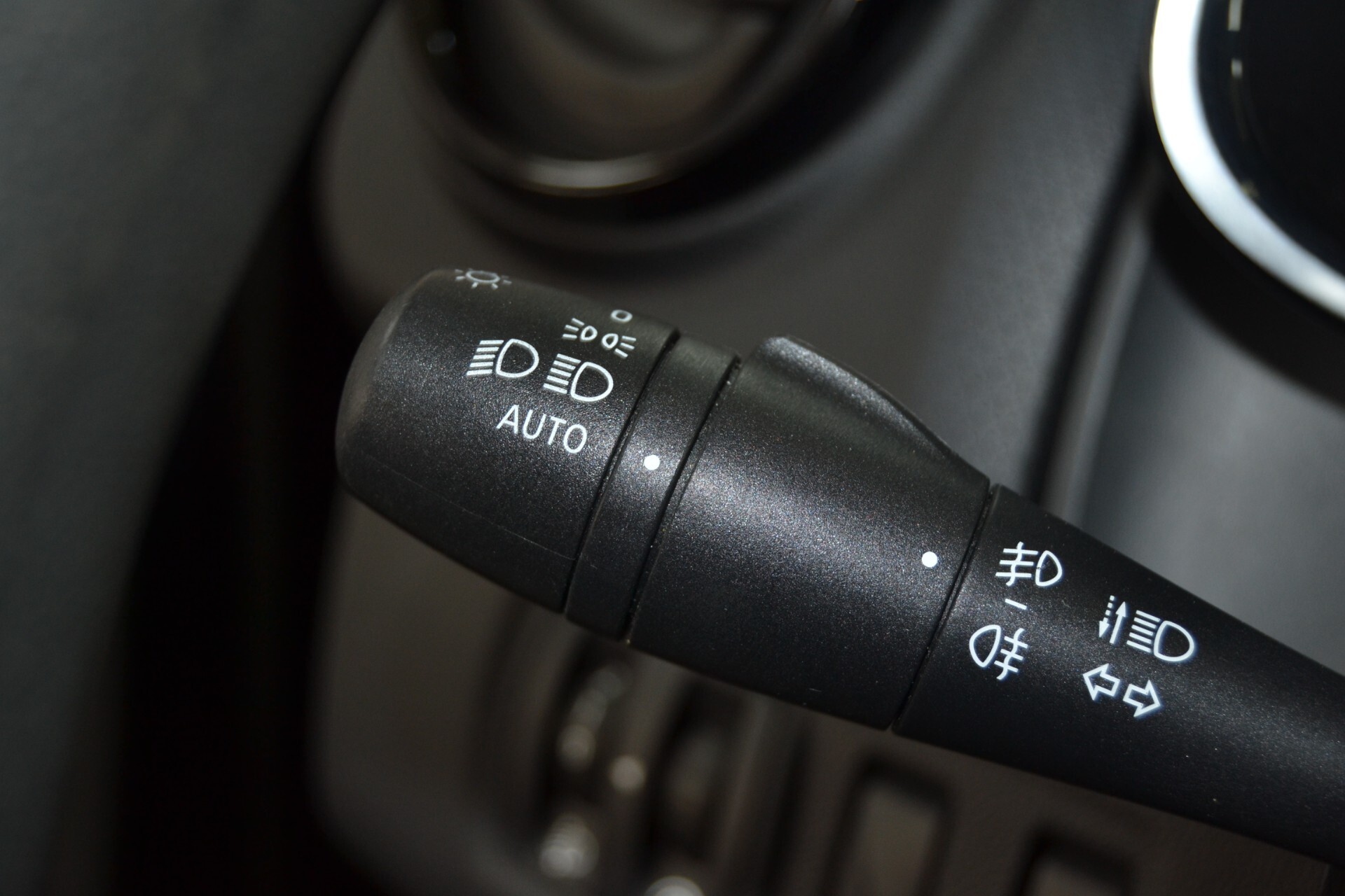 Renault Clio 1.5 DCI 75CV Moschino FULLSET