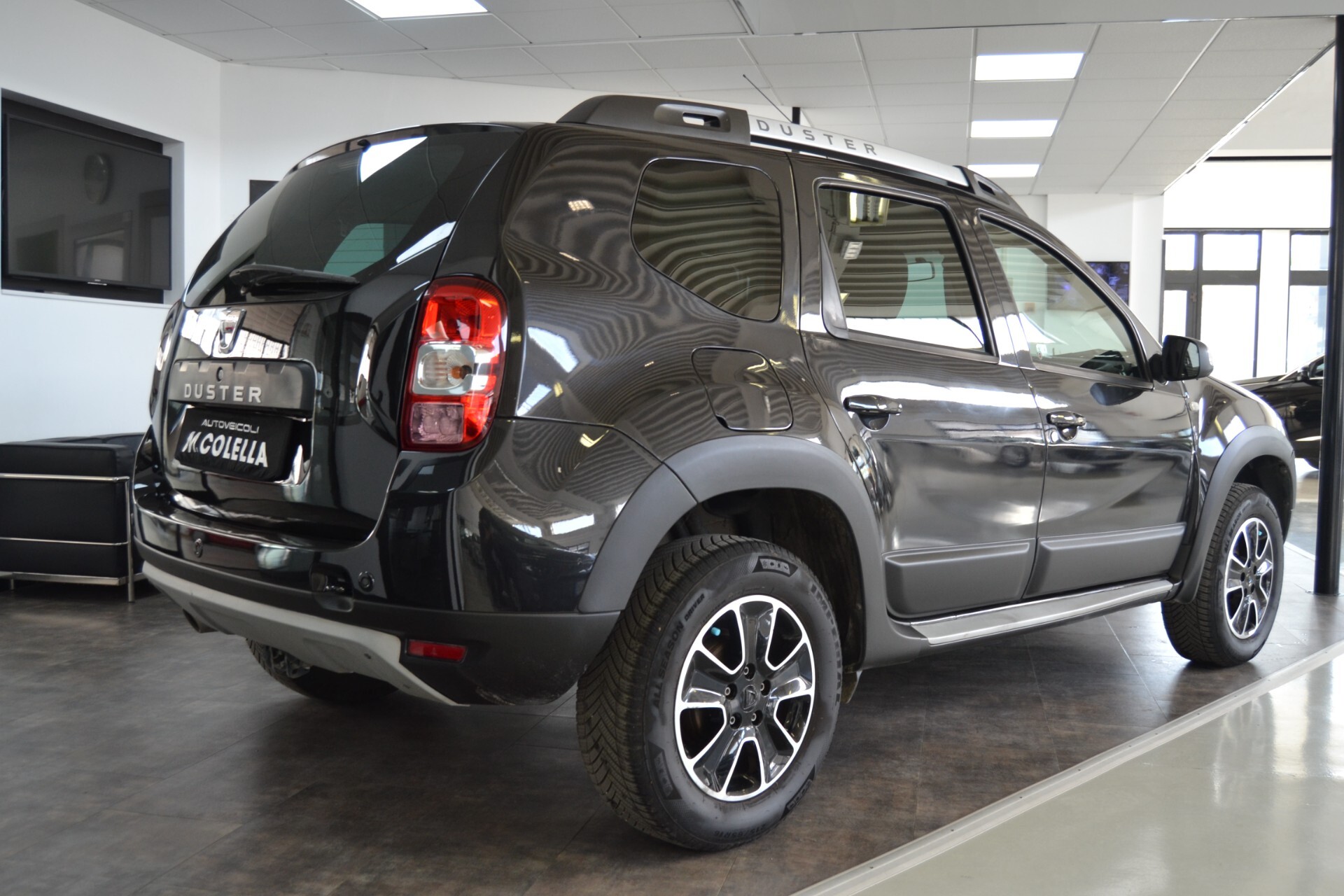 Dacia Duster 1.5 DCI 110 CV Explorer GancioTraino/Navi/Cruise