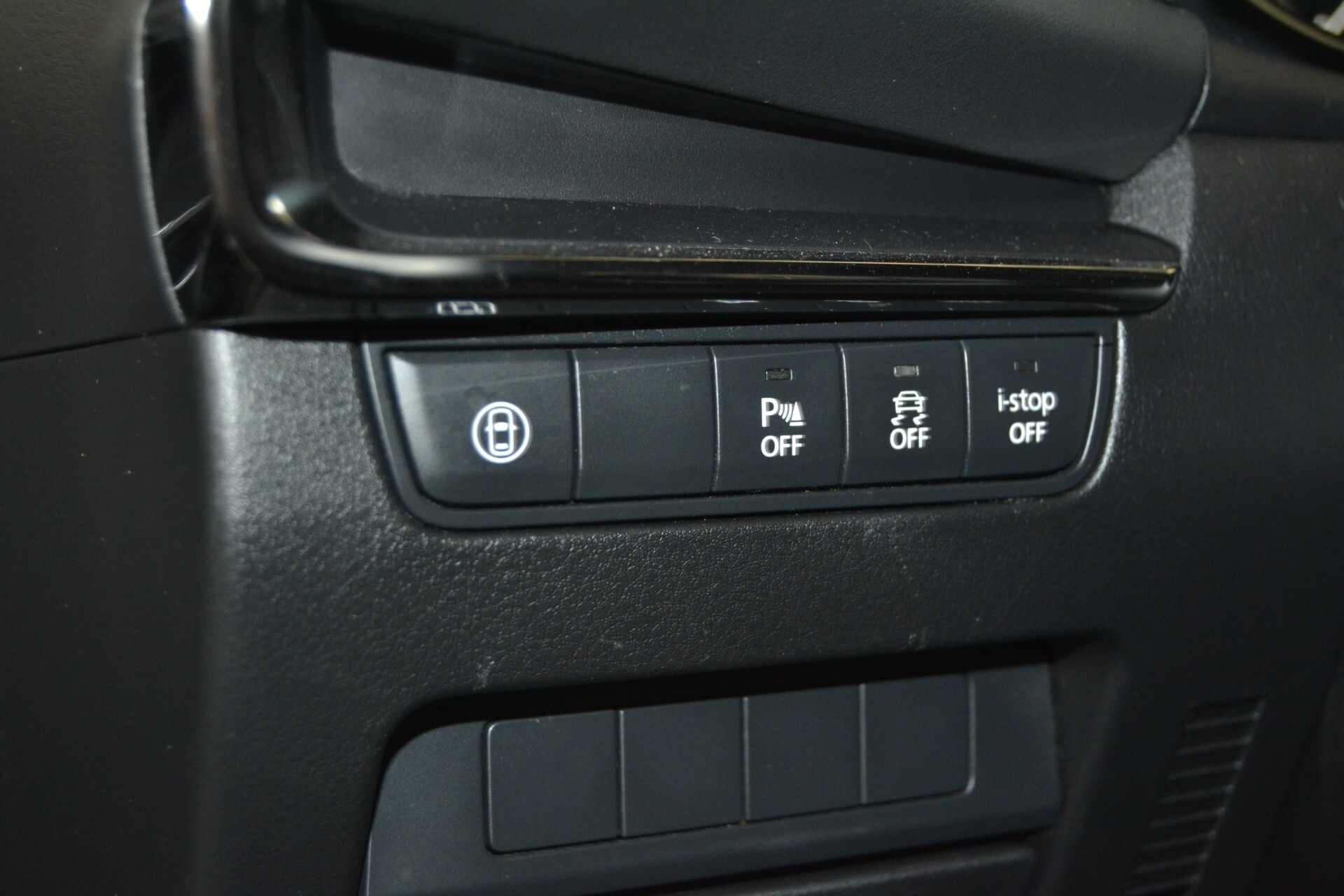 Mazda 3 1.8L DIESEL Executive Navi/Cruise/Xenon