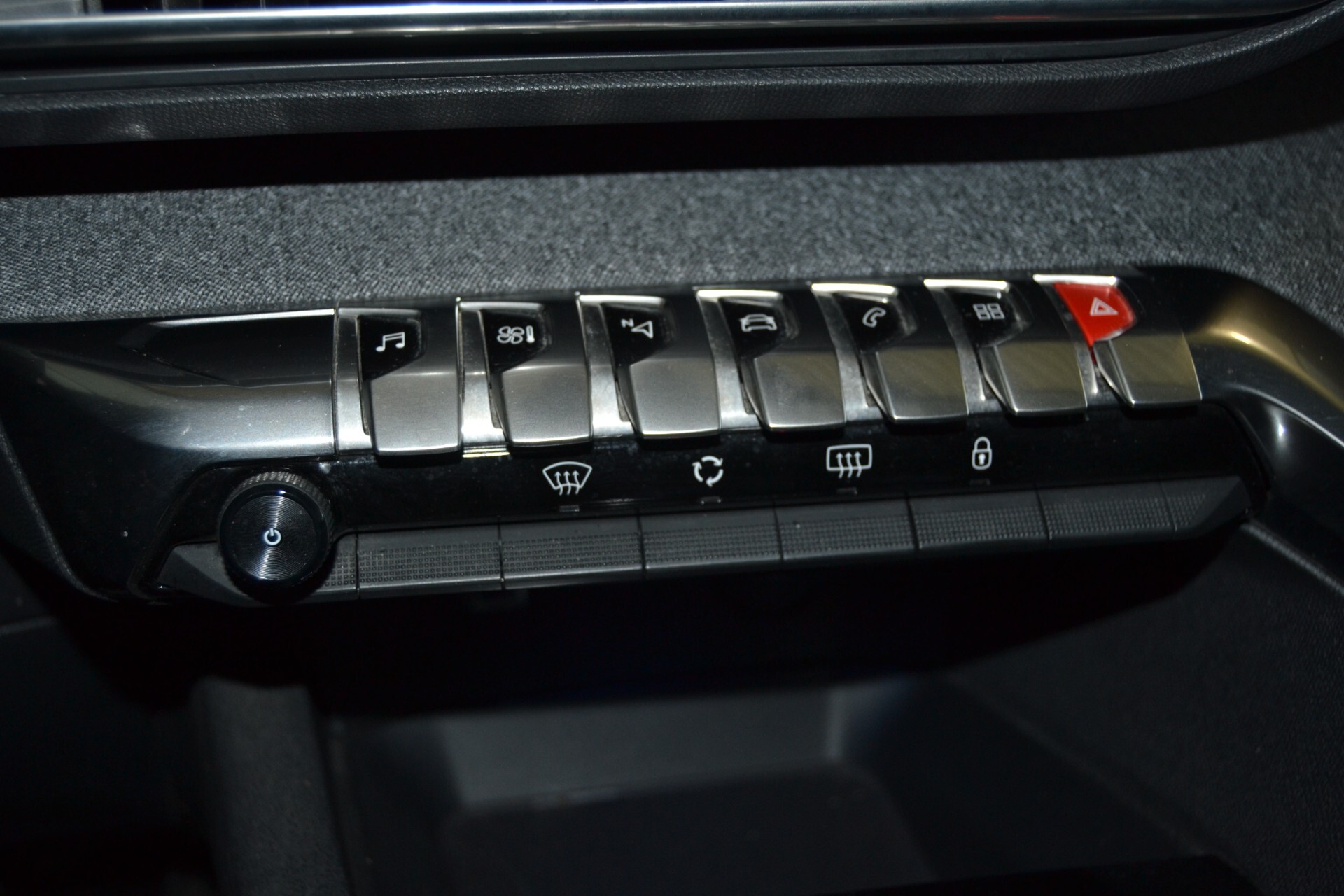 Peugeot 3008 BlueHDi 120 EAT6 Allure Navi/Cruise/KMDOC