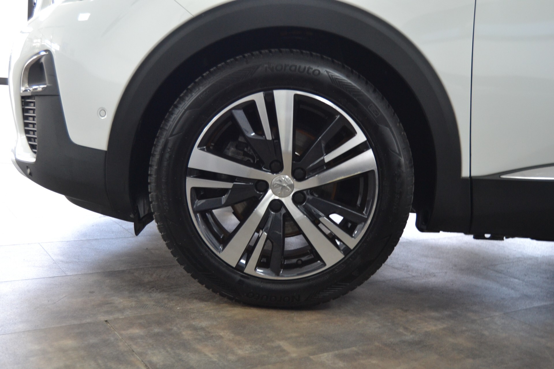 Peugeot 3008 BlueHDi 120 EAT6 Allure Navi/Cruise/KMDOC