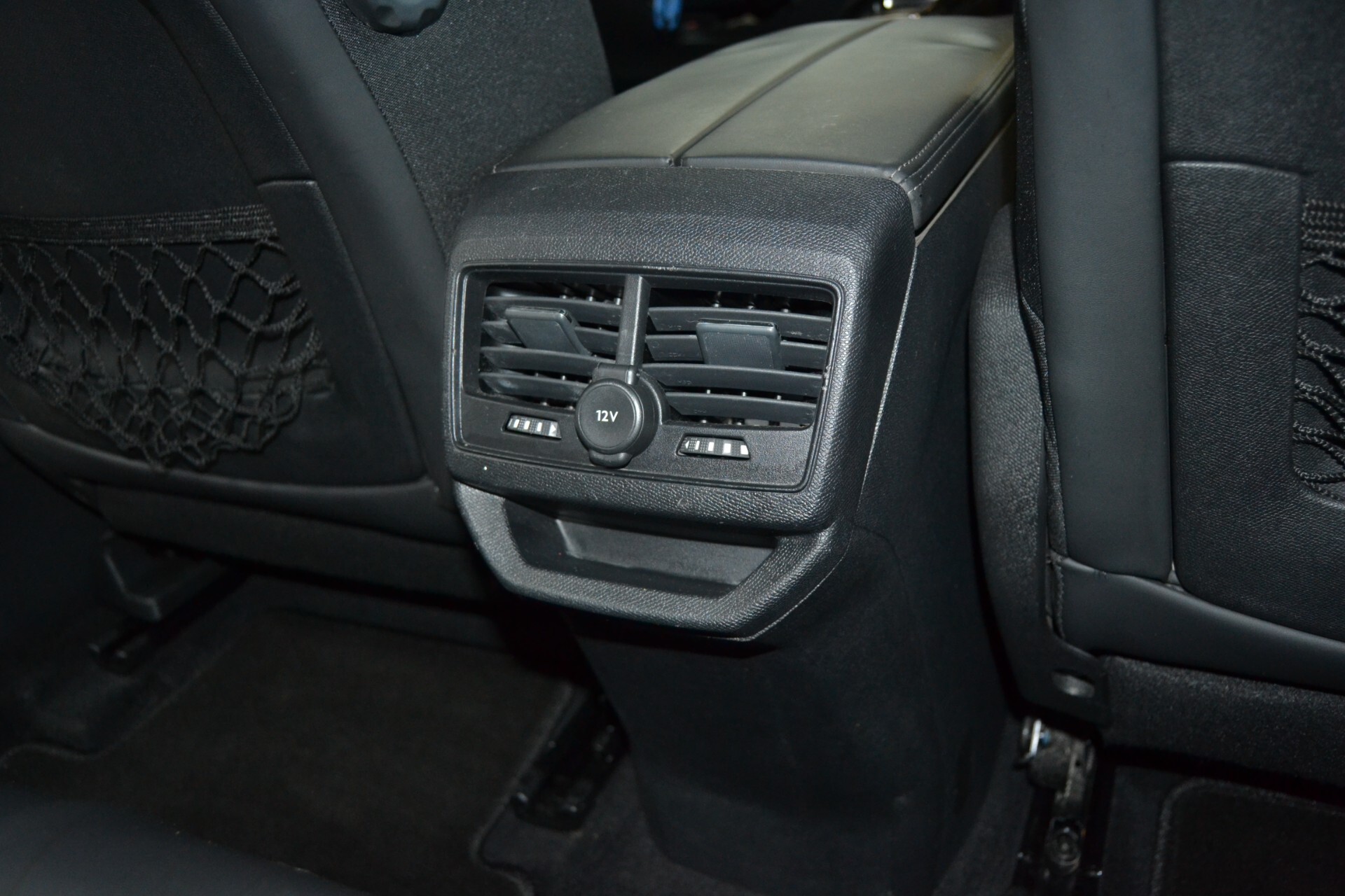 Peugeot 3008 BlueHDi 120 EAT6 Allure Navi/Cruise/KMDOC