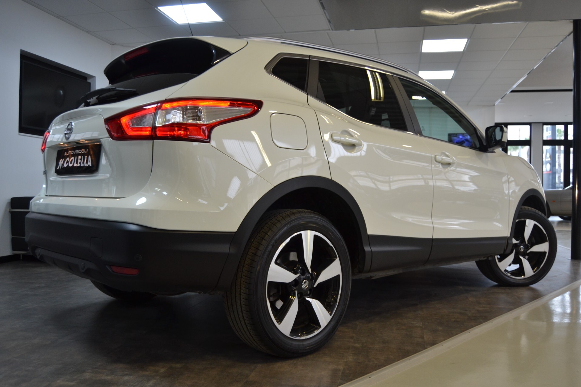 Nissan Qashqai 1.5 DCI 110CV Tekna Navi/Tetto/4TCam