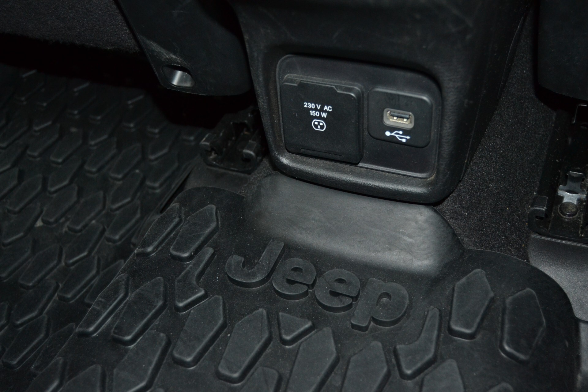 Jeep Compass 1.6 MJT Limited Navi/Pelle/LED/KMDOC