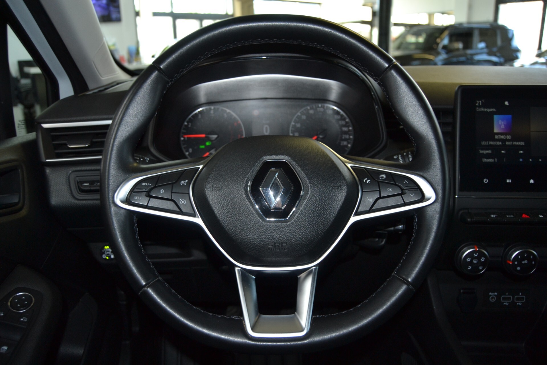 Renault Clio 1.0 100 CV GPL Equilibre UniPro/Navi/Cruise
