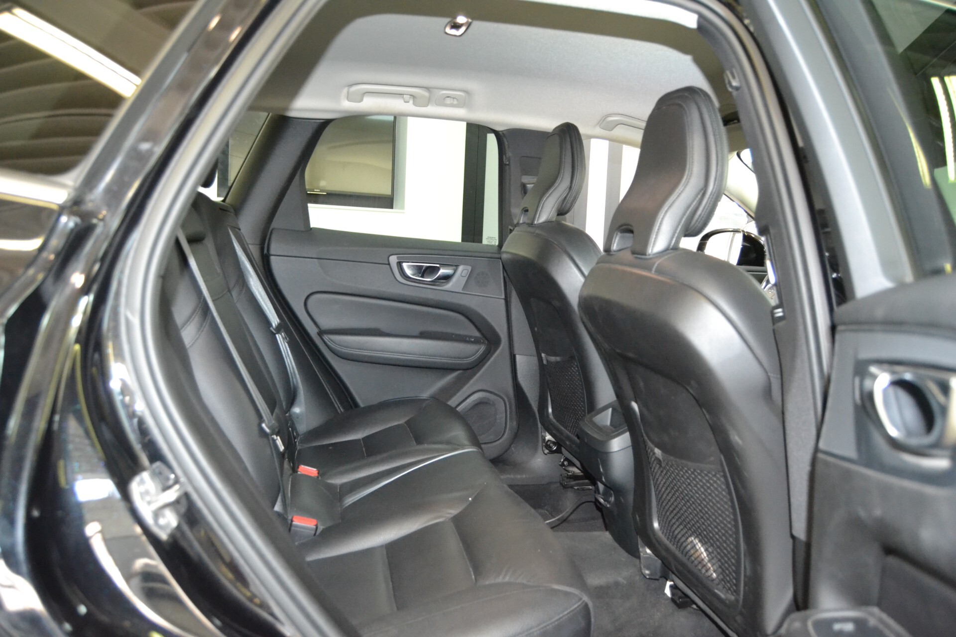 Volvo XC60 2.0D AWD Auto/navi/Pelle/led/KMDOC