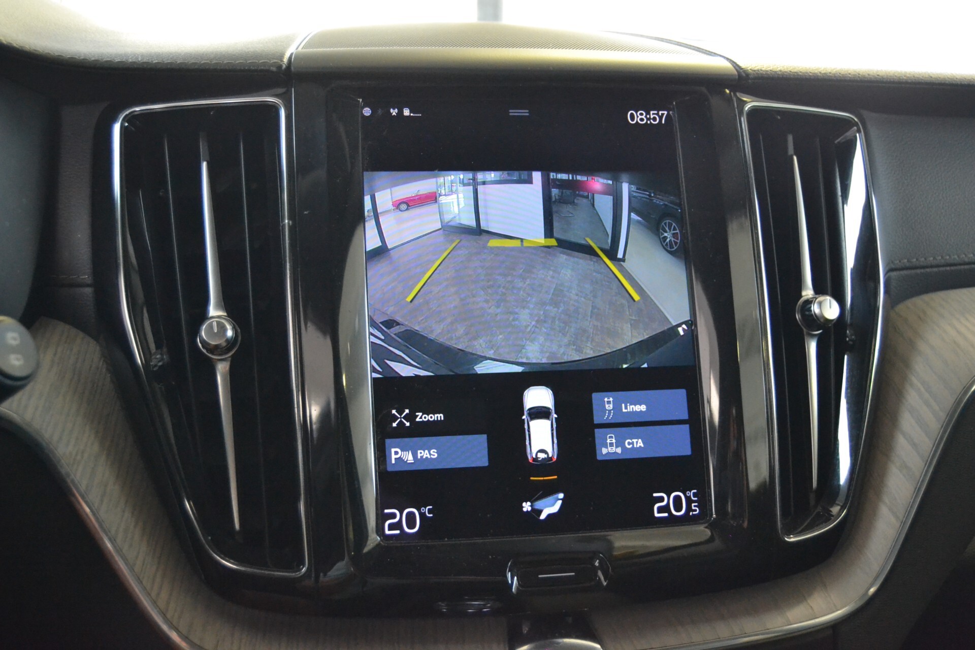 Volvo XC60 2.0D AWD Auto/navi/Pelle/led/KMDOC