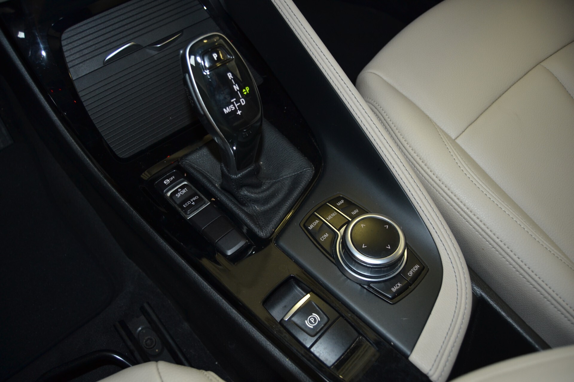 Bmw X1 sDrive18d xLine